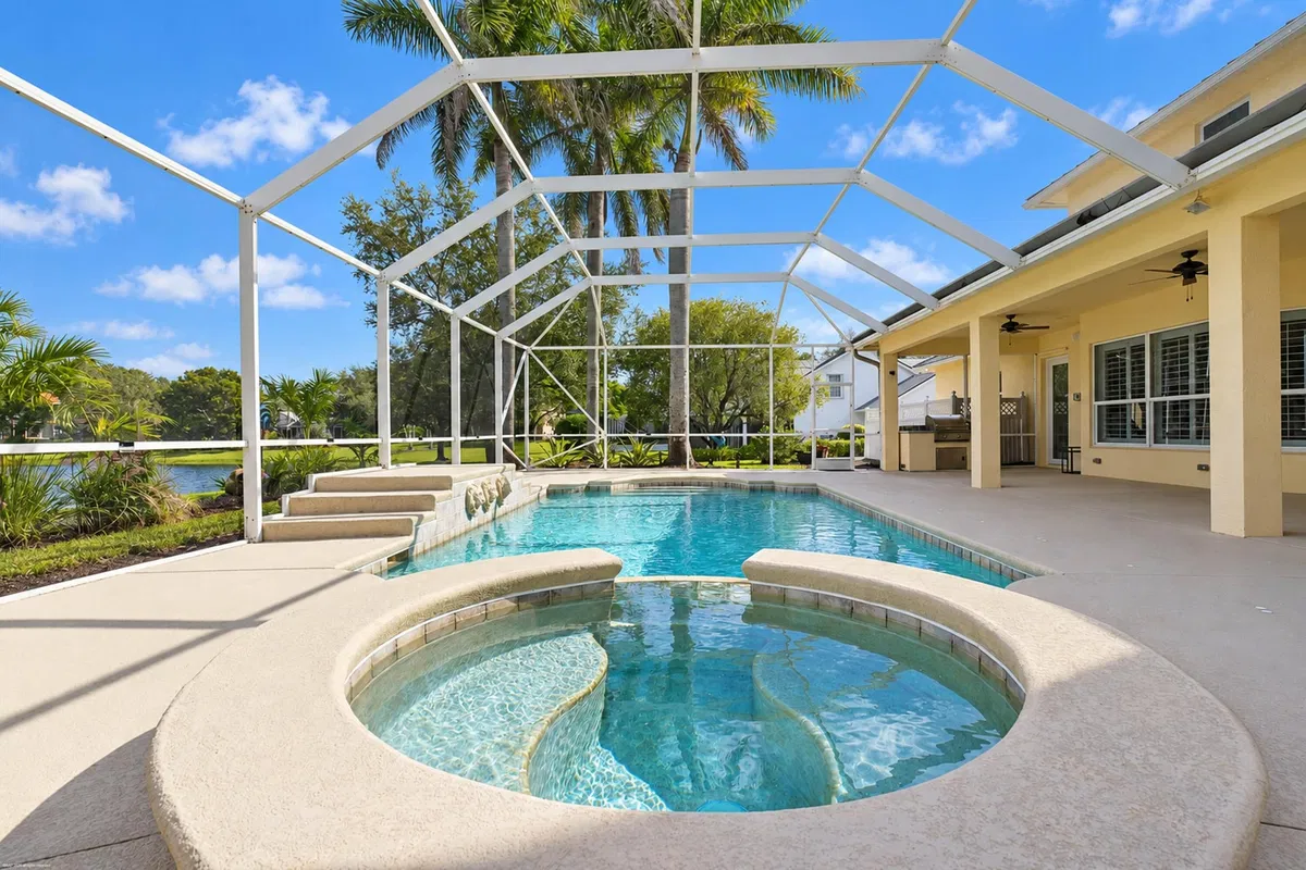 Residence photo 70