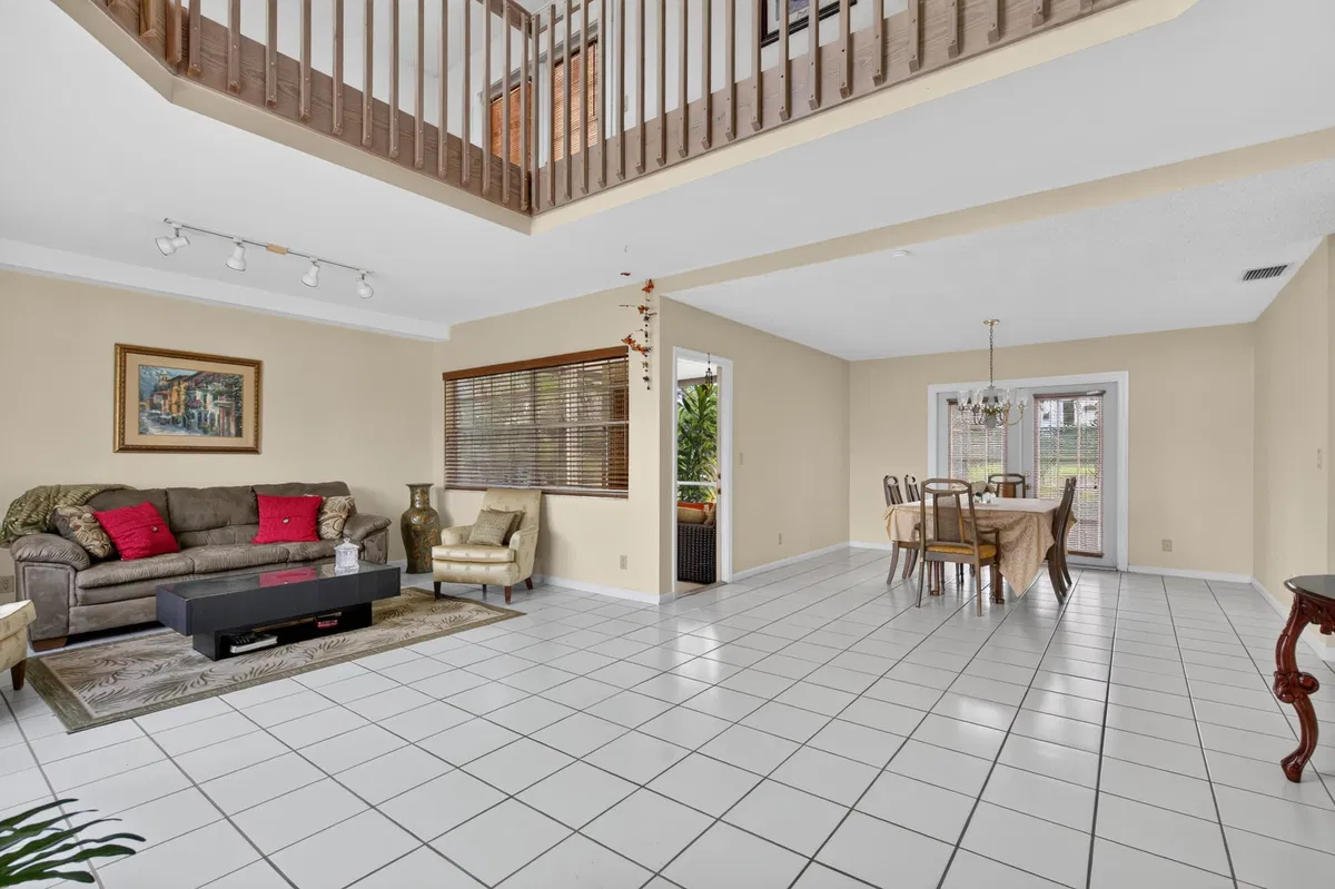 Residence photo 10