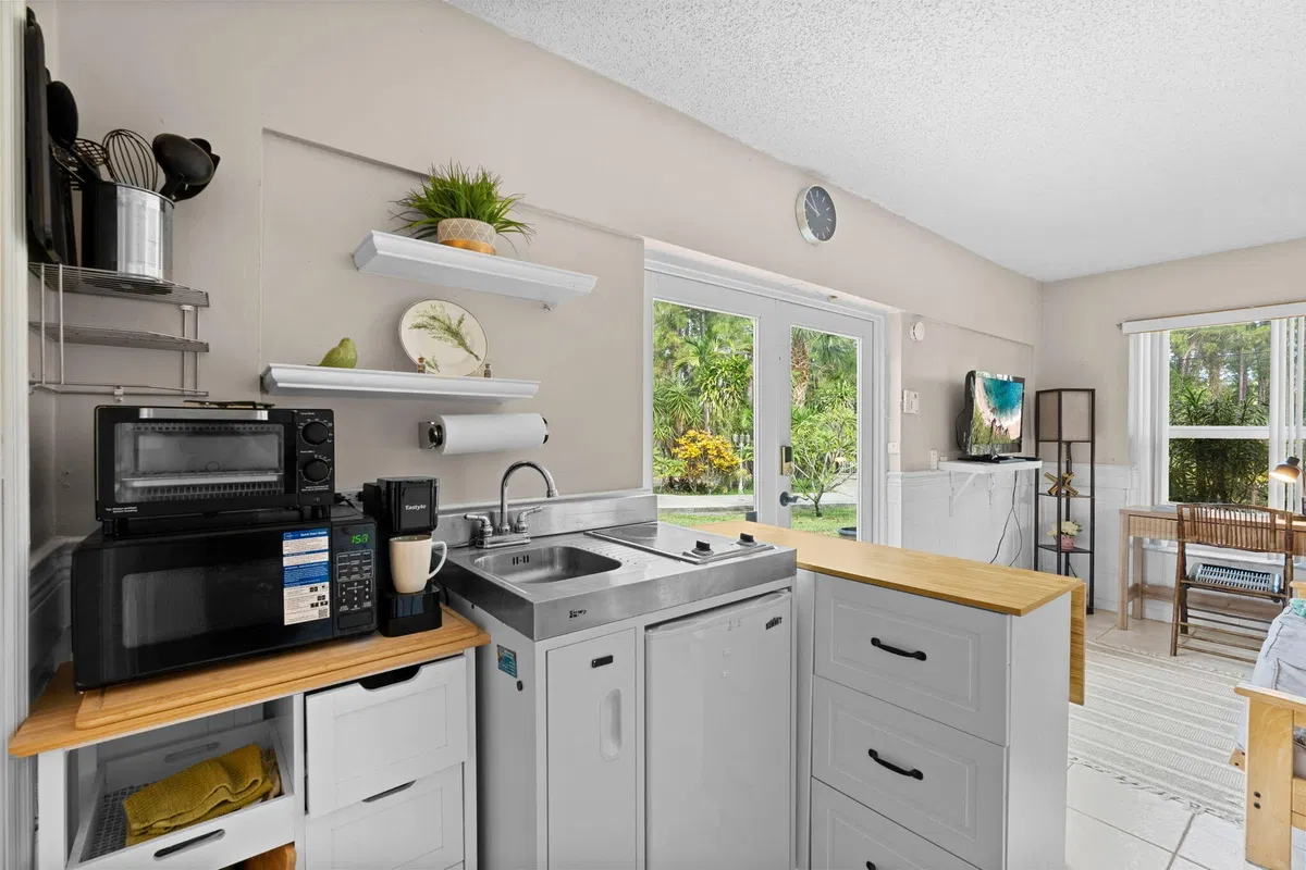 Residence photo 31