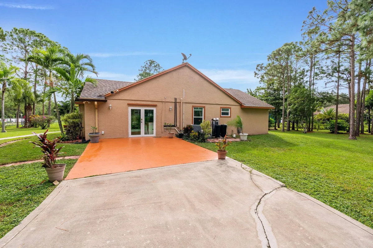 Residence photo 40