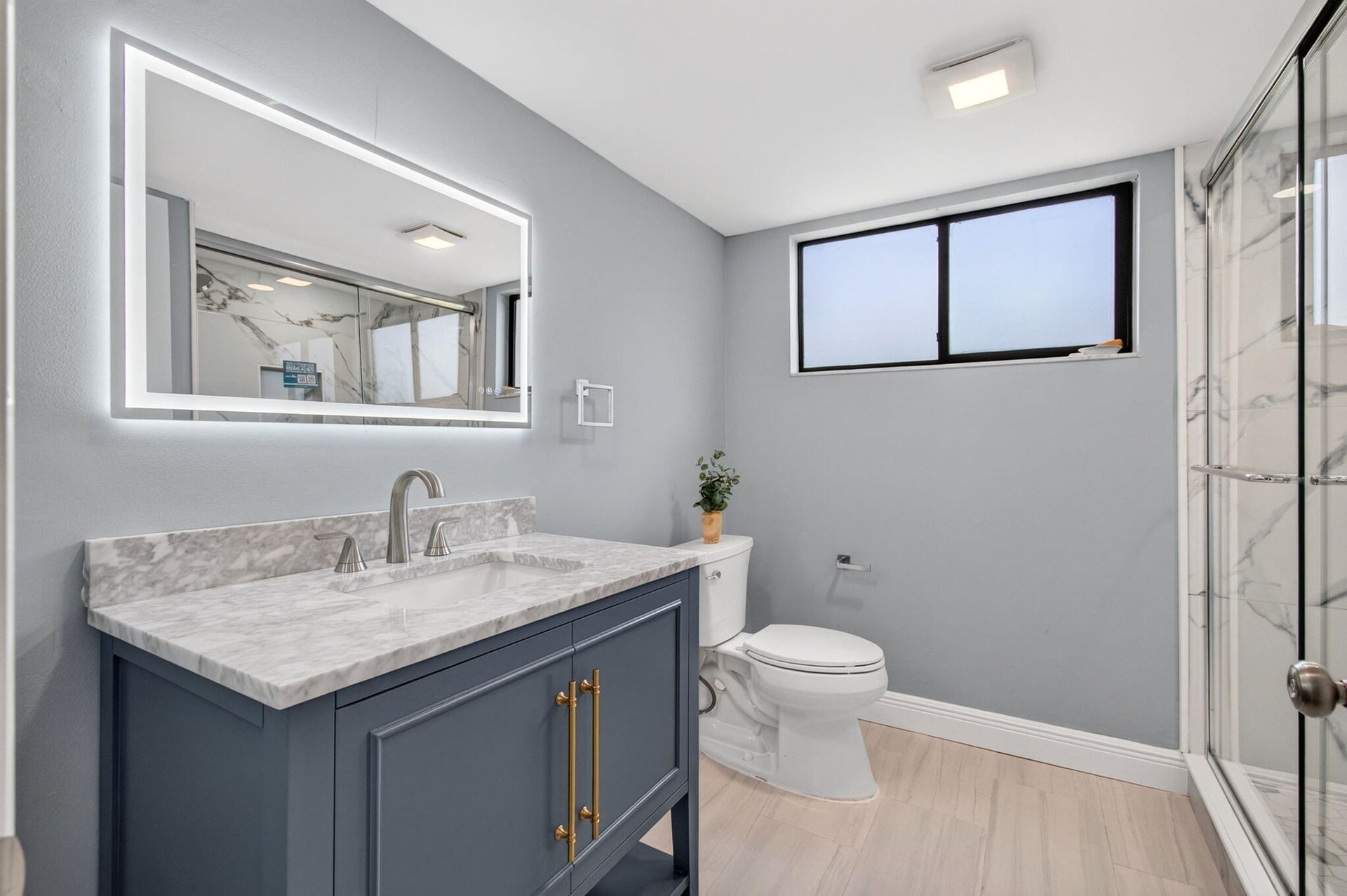 Unit 238 photo 28