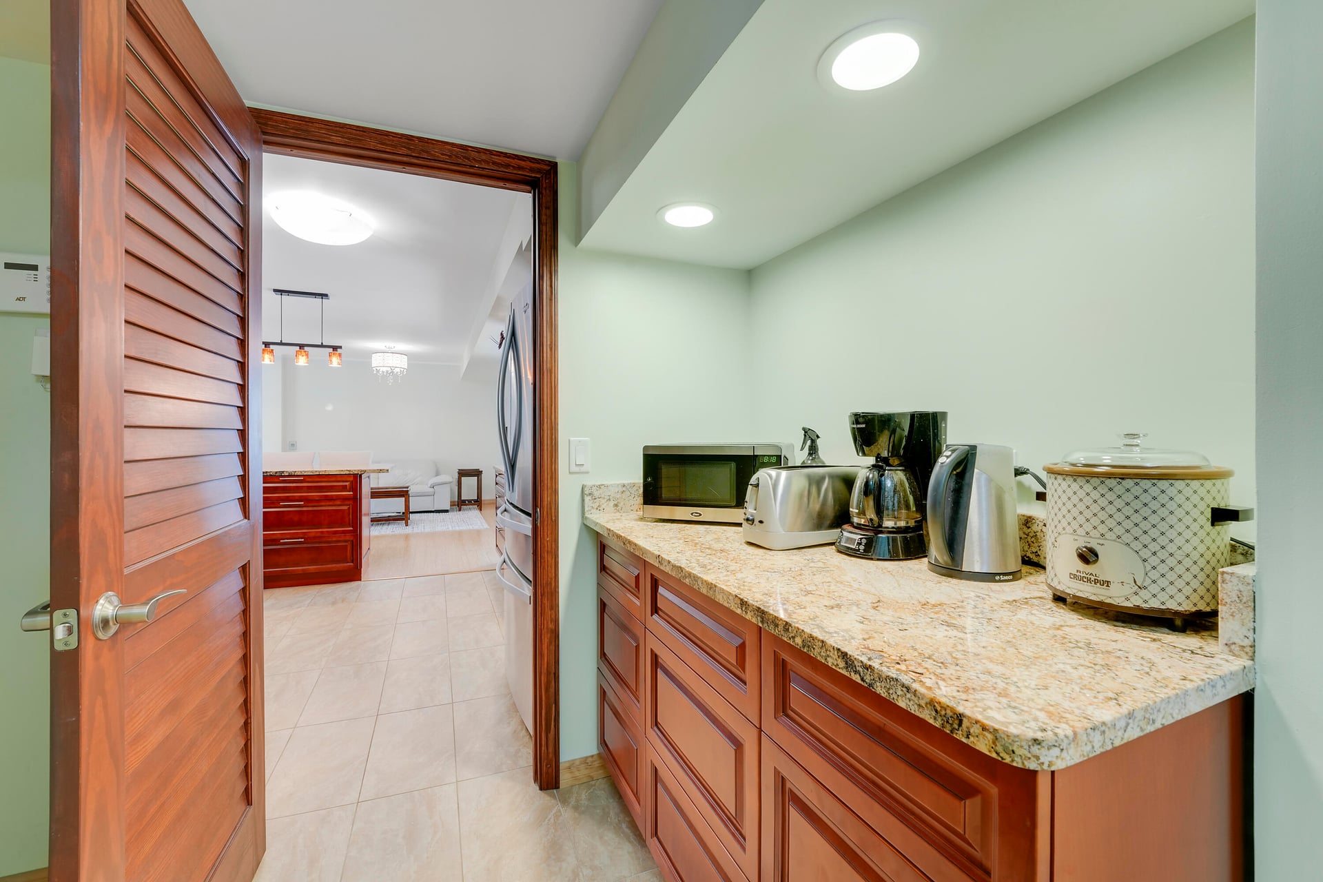 Residence photo 25