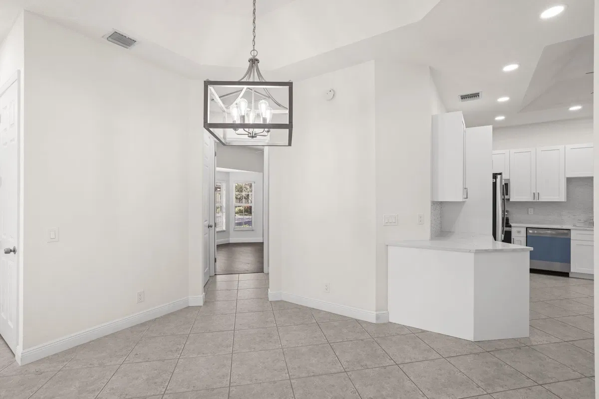  Residence photo 10