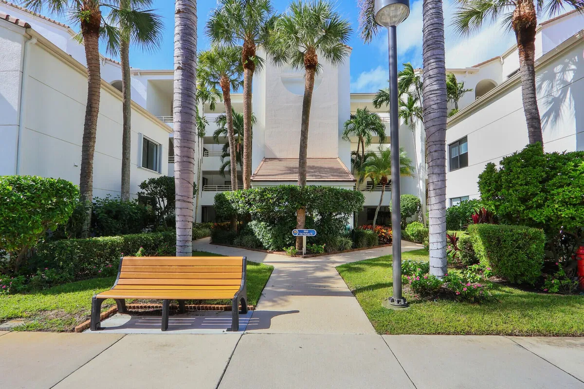 Residence photo 34