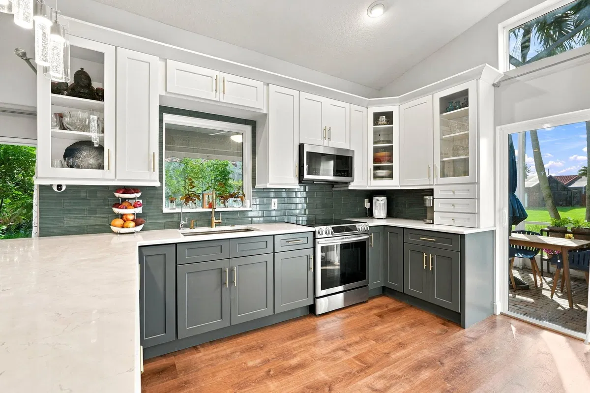 Residence photo 4