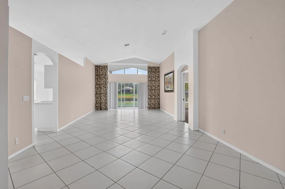 Residence photo 7