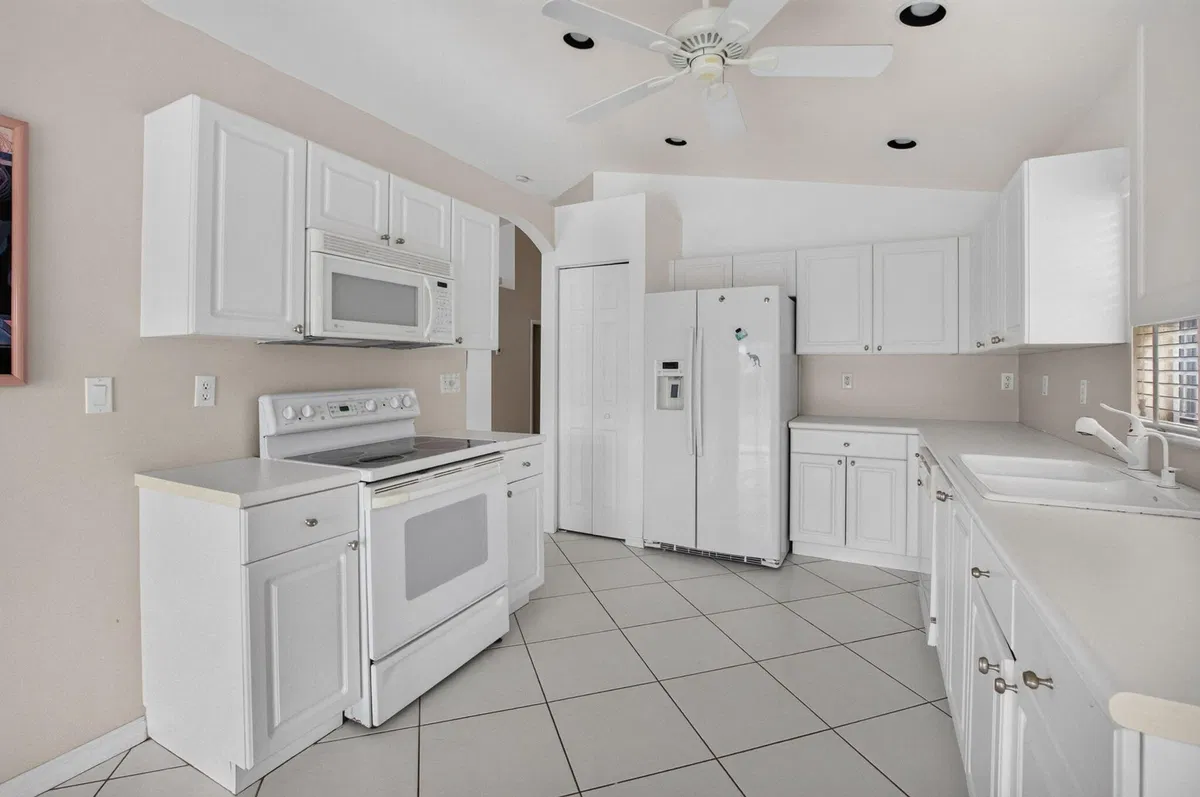 Residence photo 13