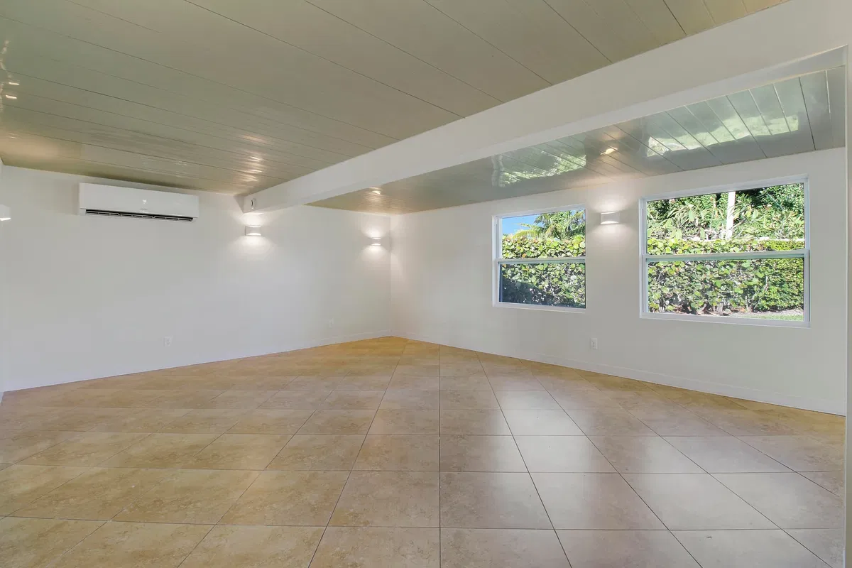 Residence photo 28
