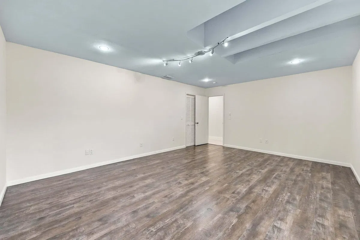  Residence photo 43