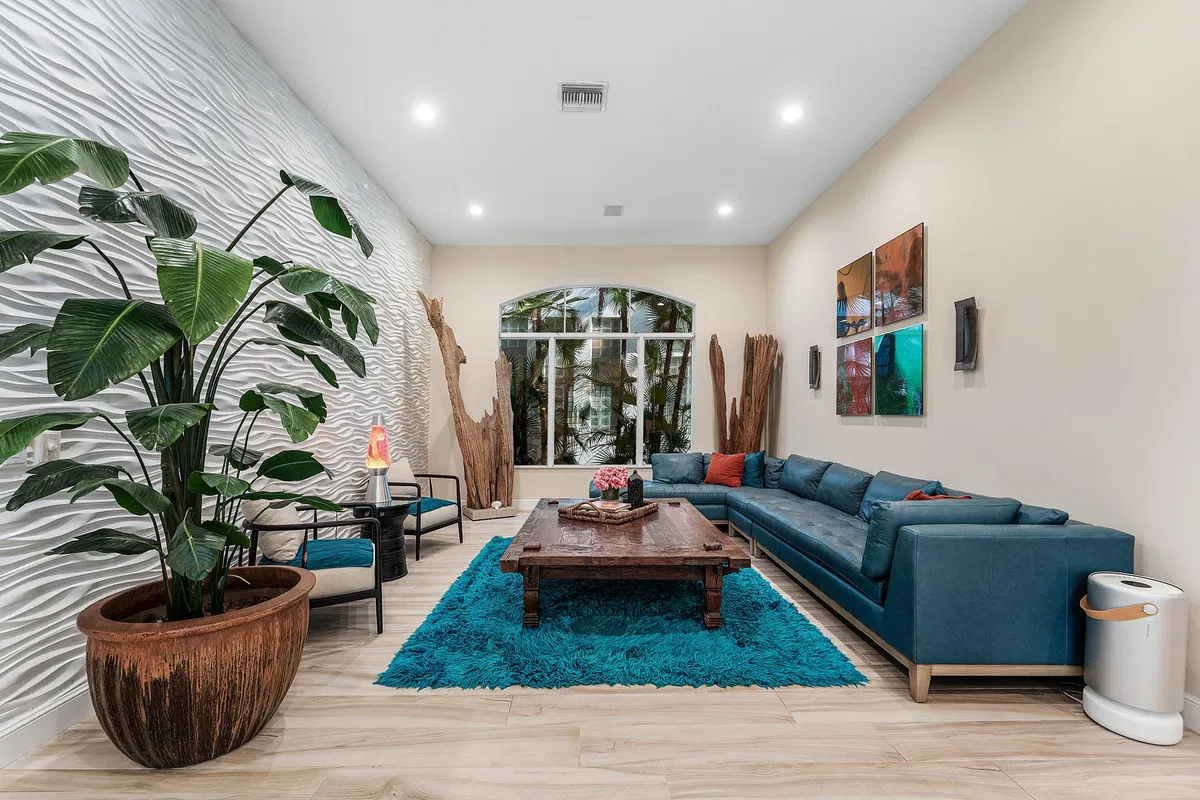 Residence photo 10