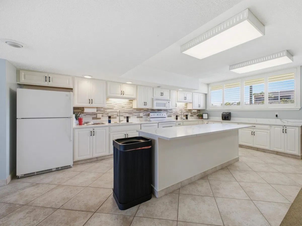 Boca Raton Unit 218 photo 10