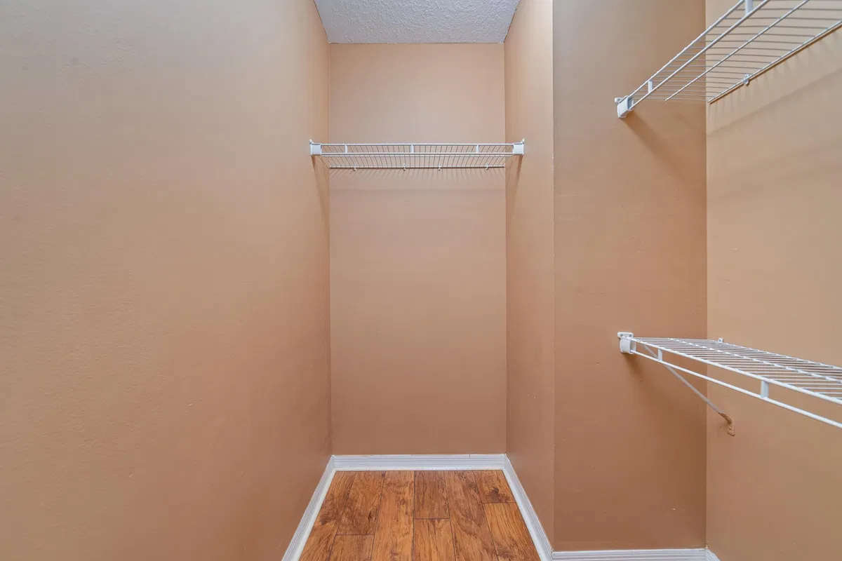 Residence photo 28