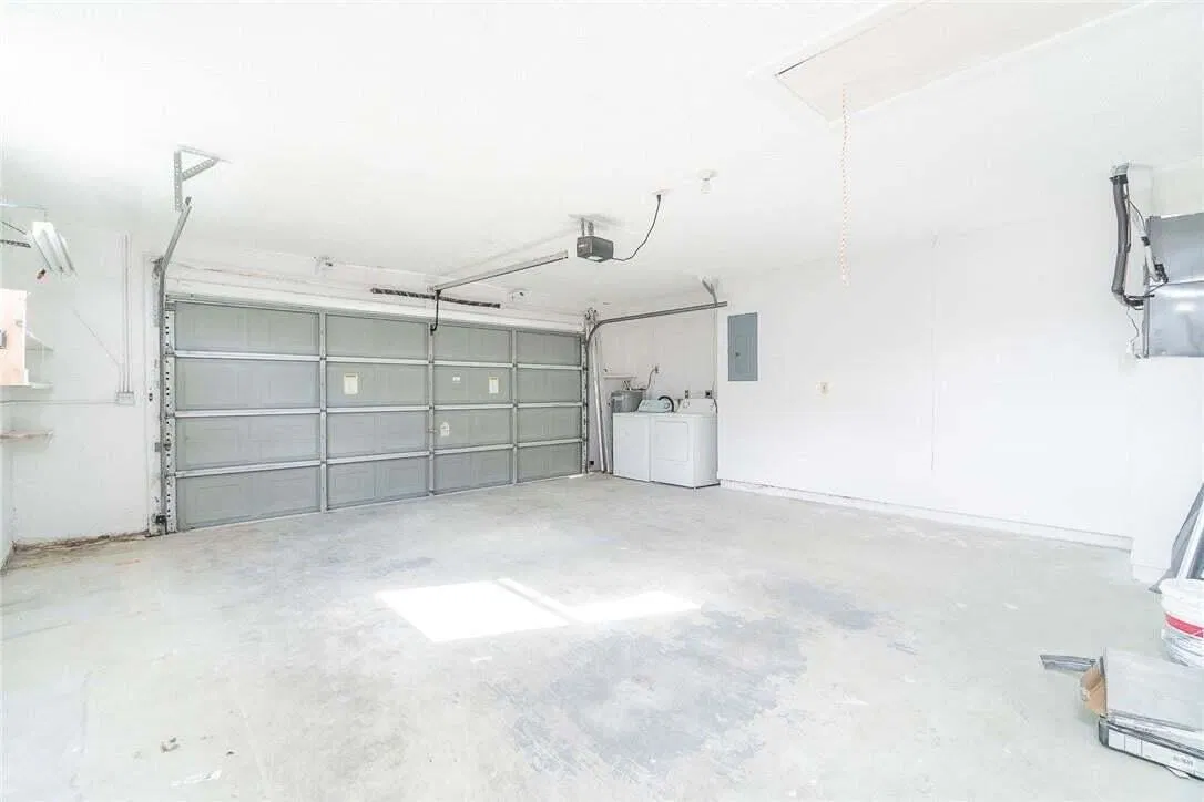 Residence photo 4