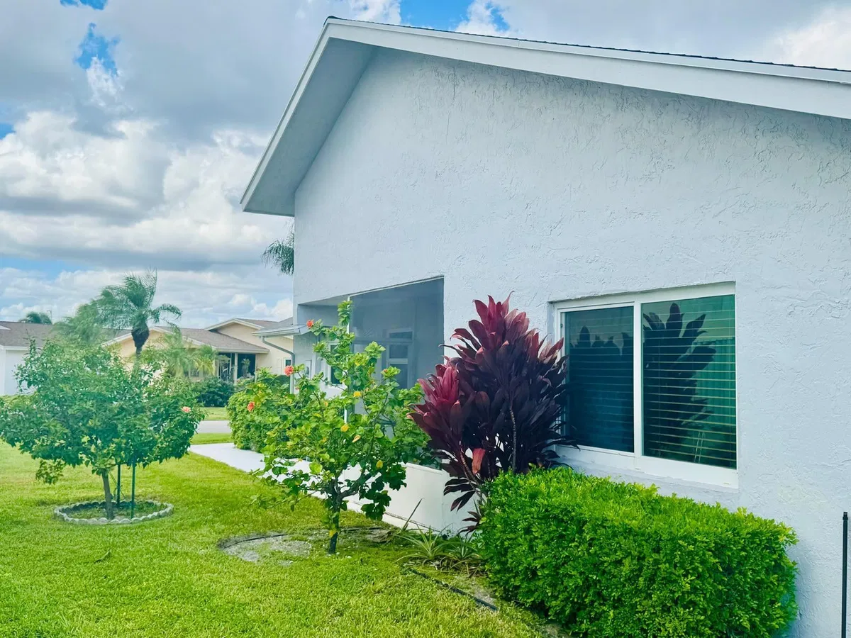 Residence photo 7