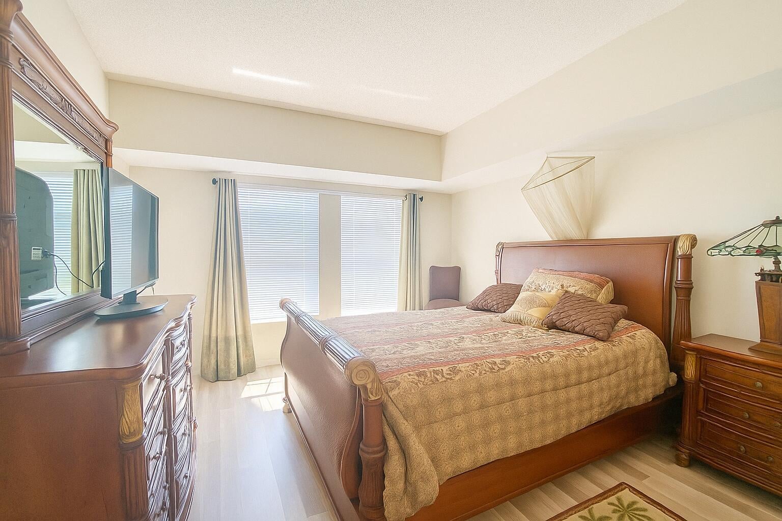 Residence photo 7