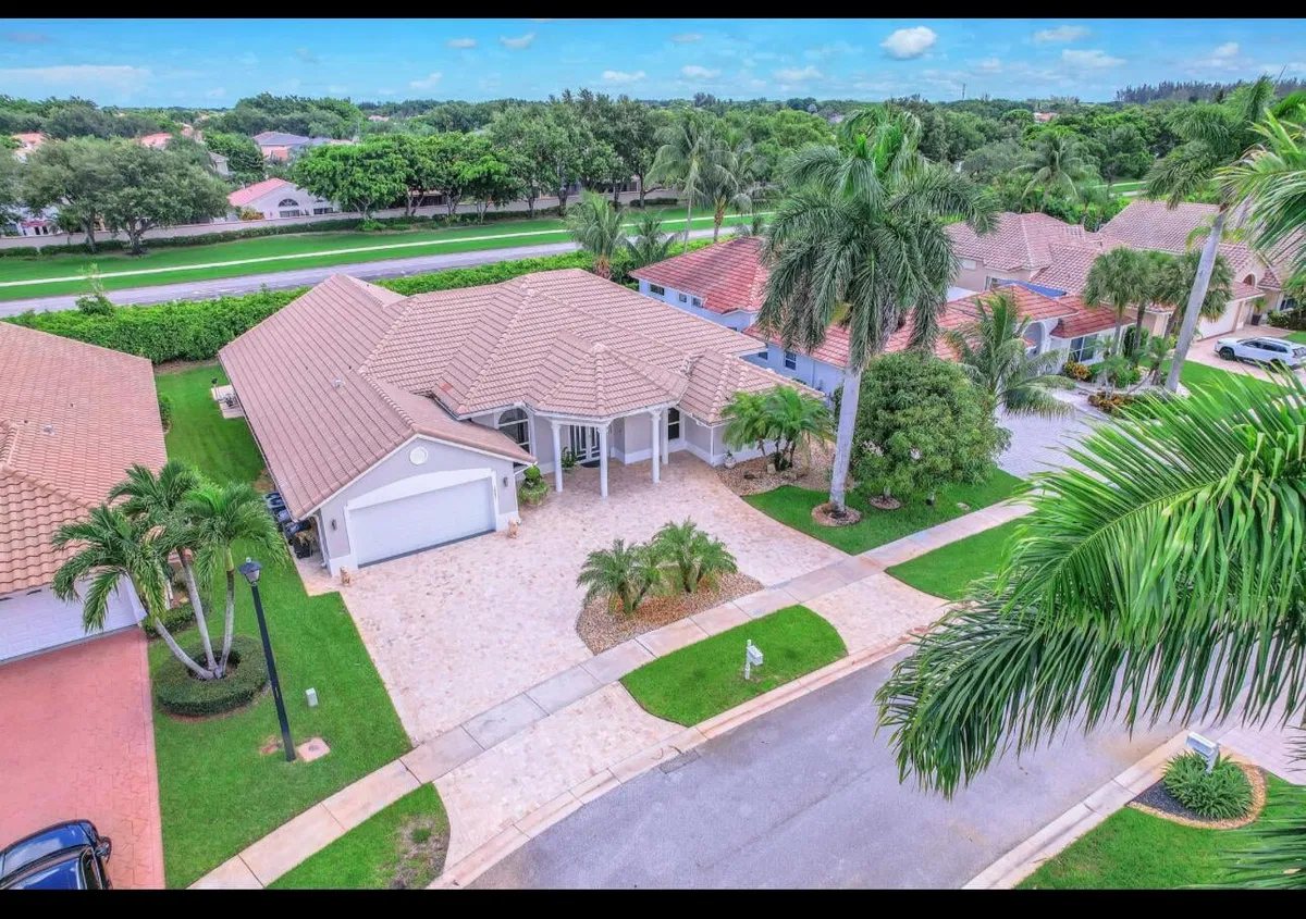 Residence photo 4