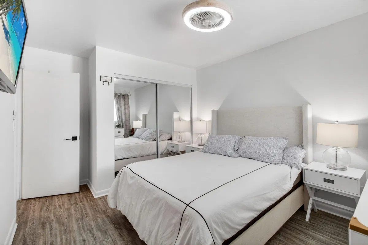 Residence photo 70