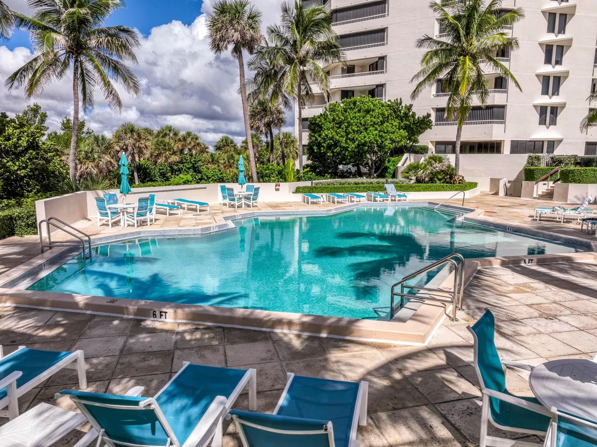 Singer Island Unit 5C photo 22
