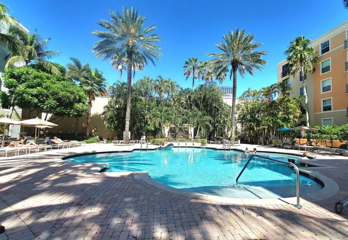 Courtyards in Cityplace Unit 207