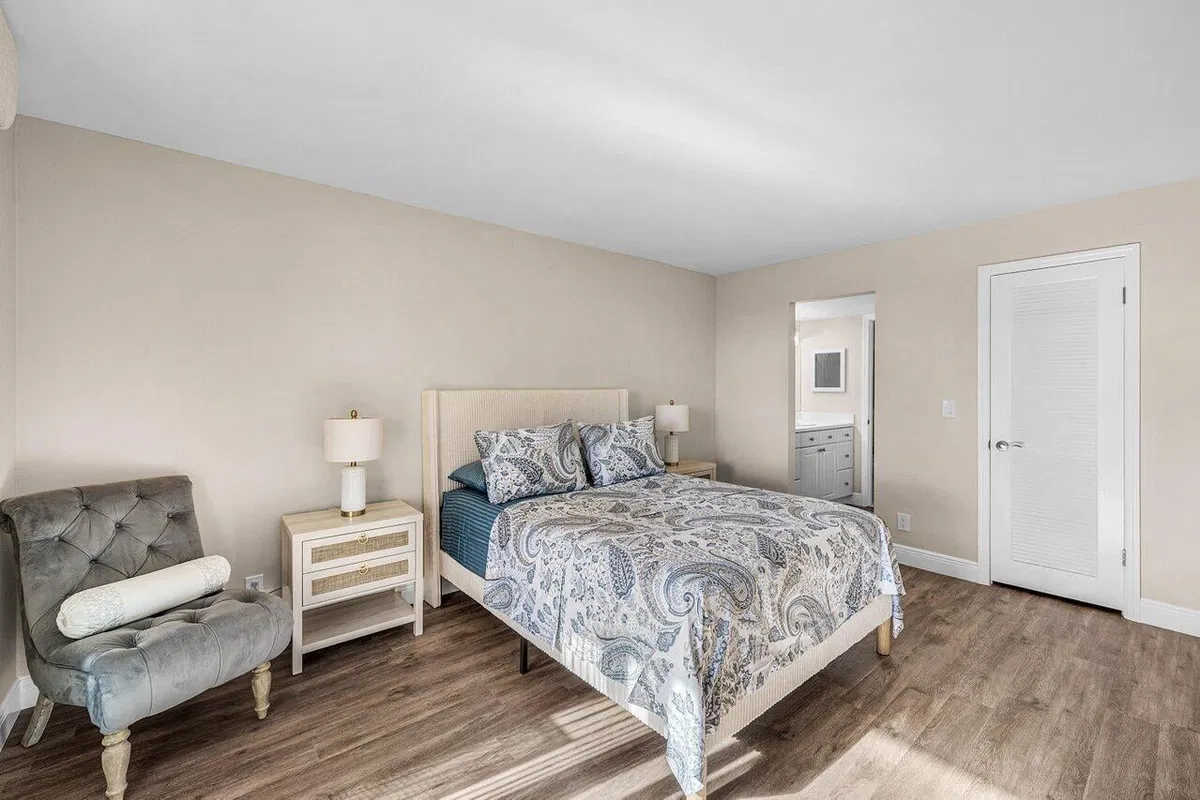 Unit 4505 photo 19