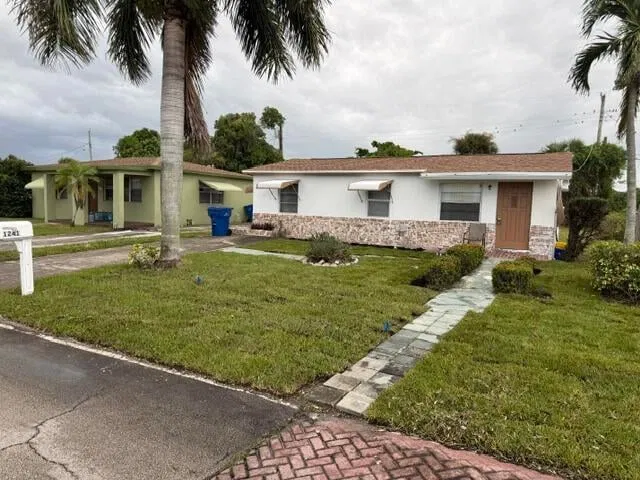  Residence photo 16