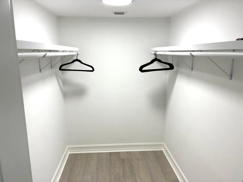 Unit 106M1 photo 10