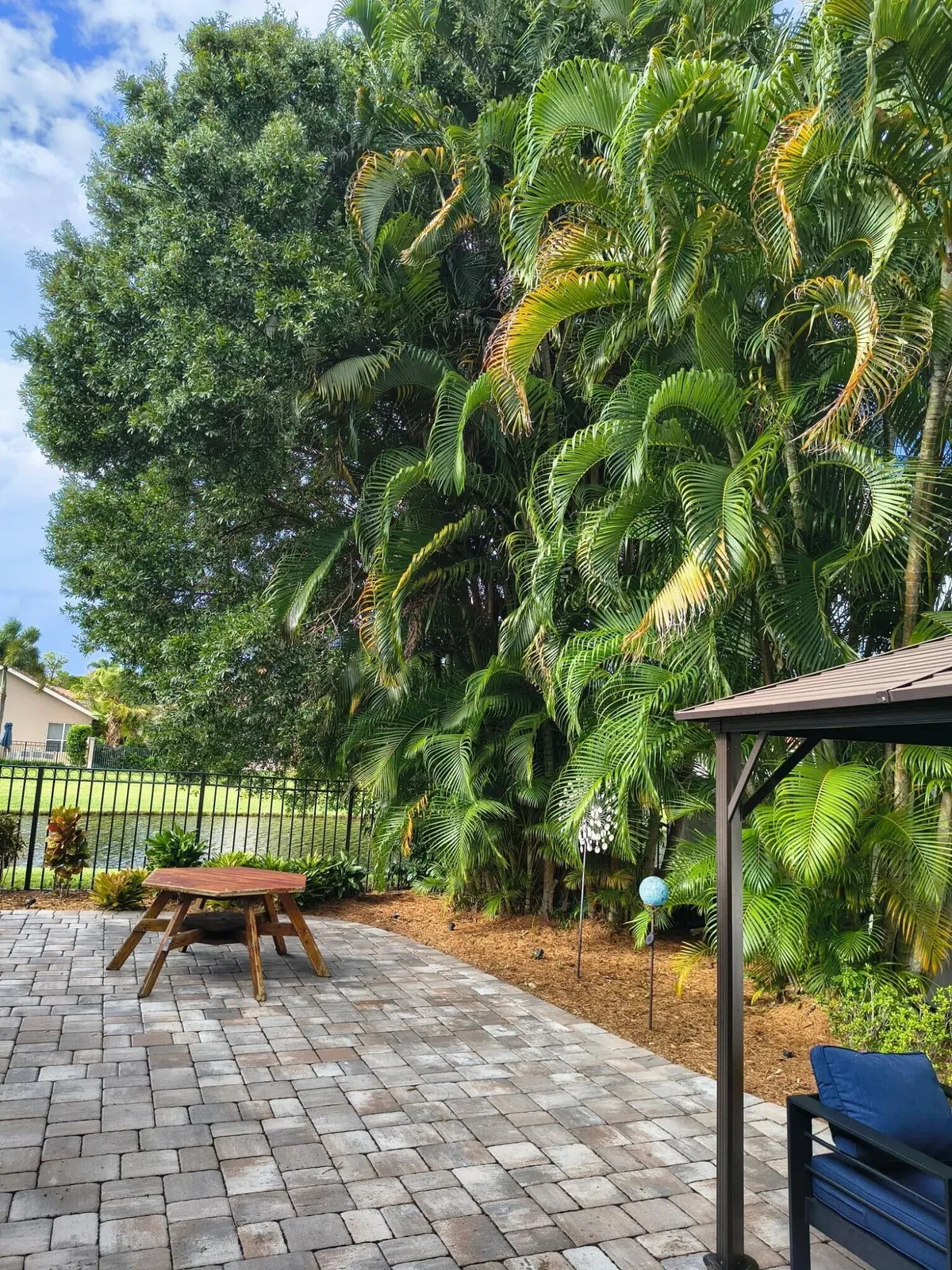 Residence photo 4
