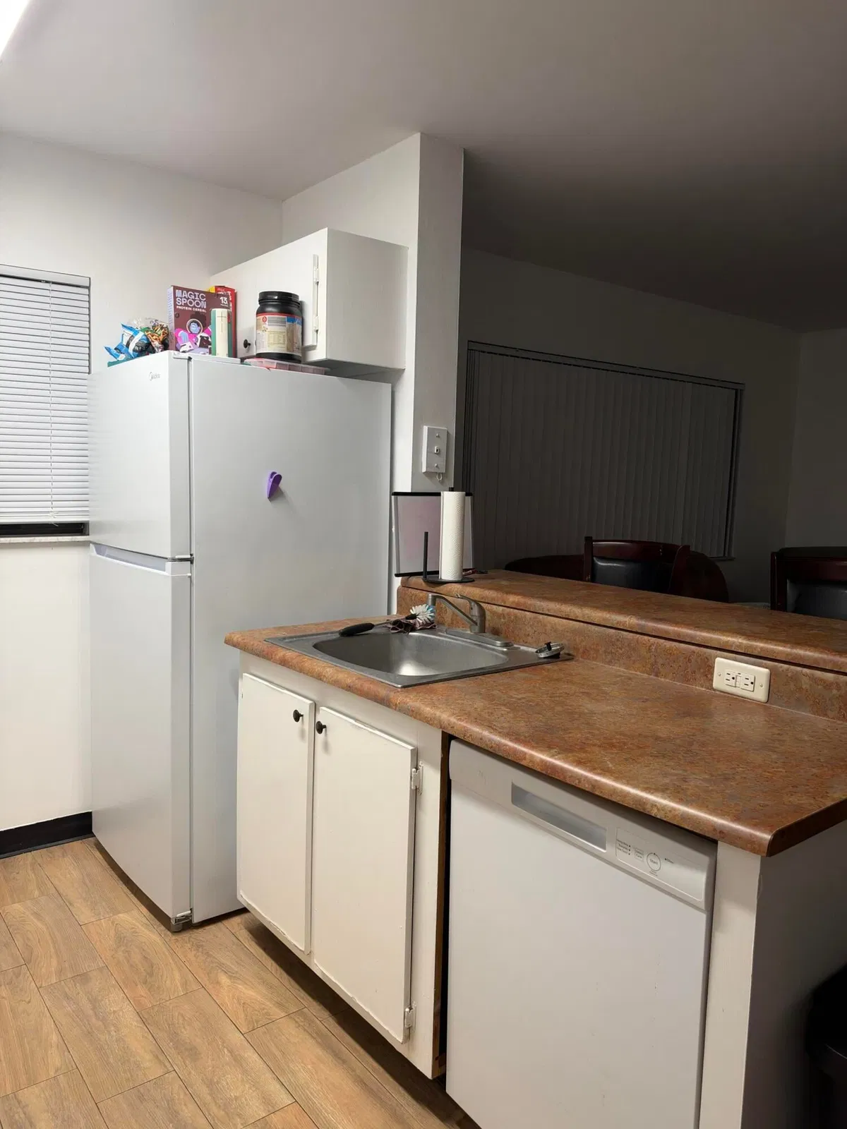 Unit 1618 photo 7