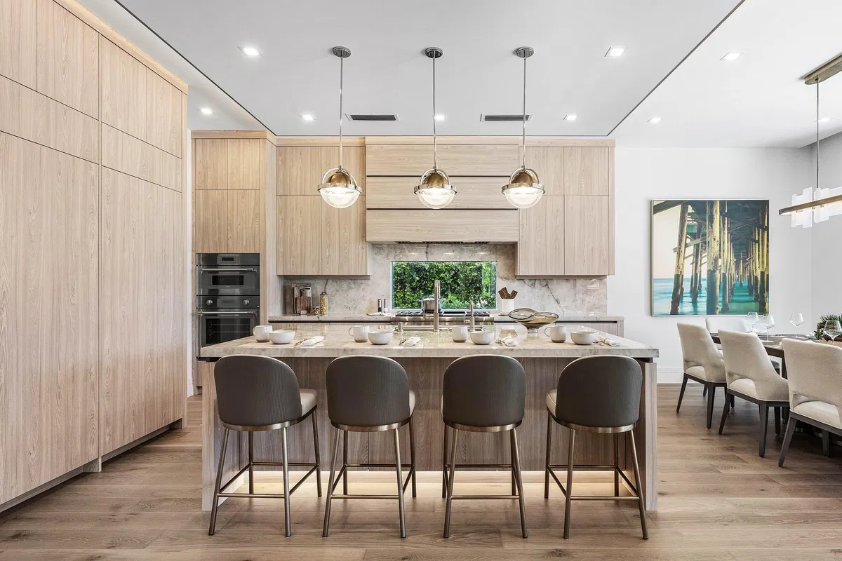 Golden Harbour Residence photo 7