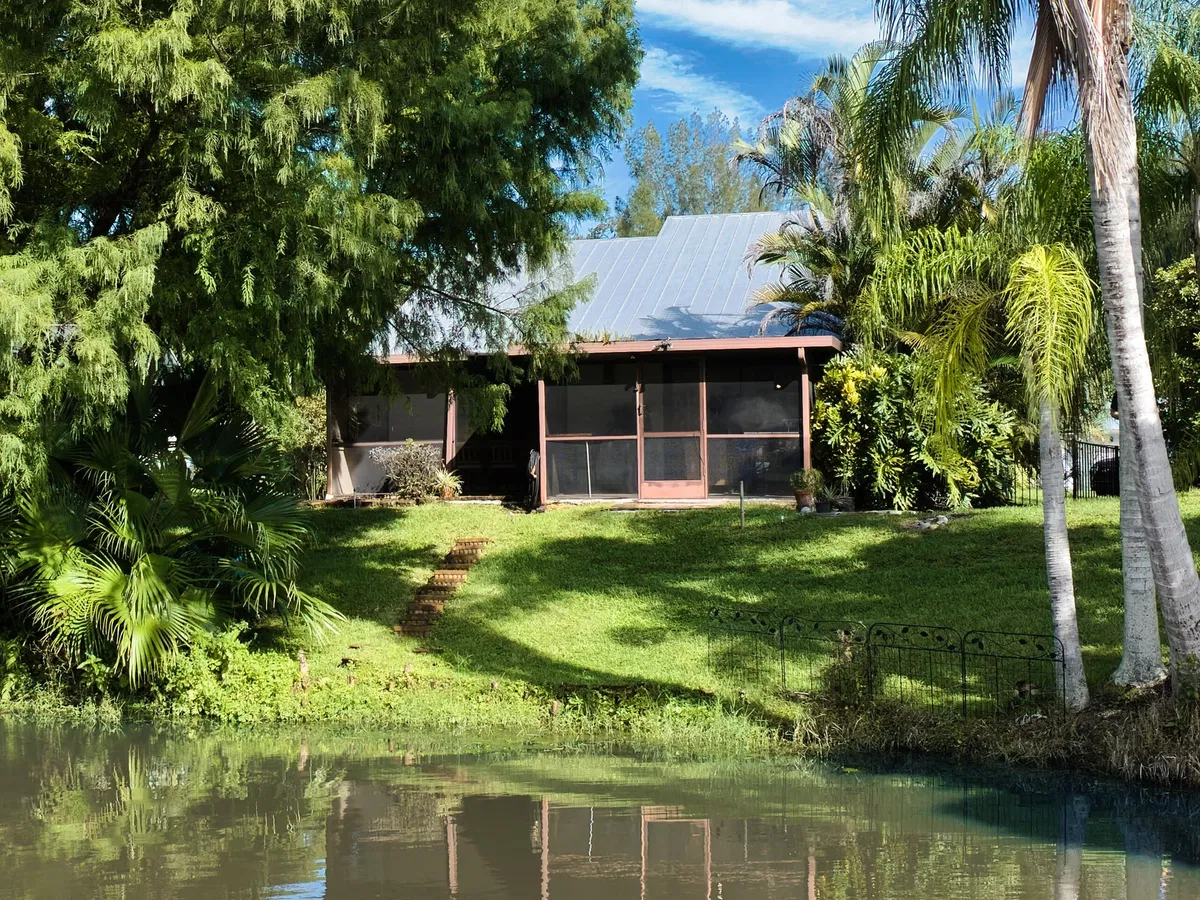  Residence photo 25
