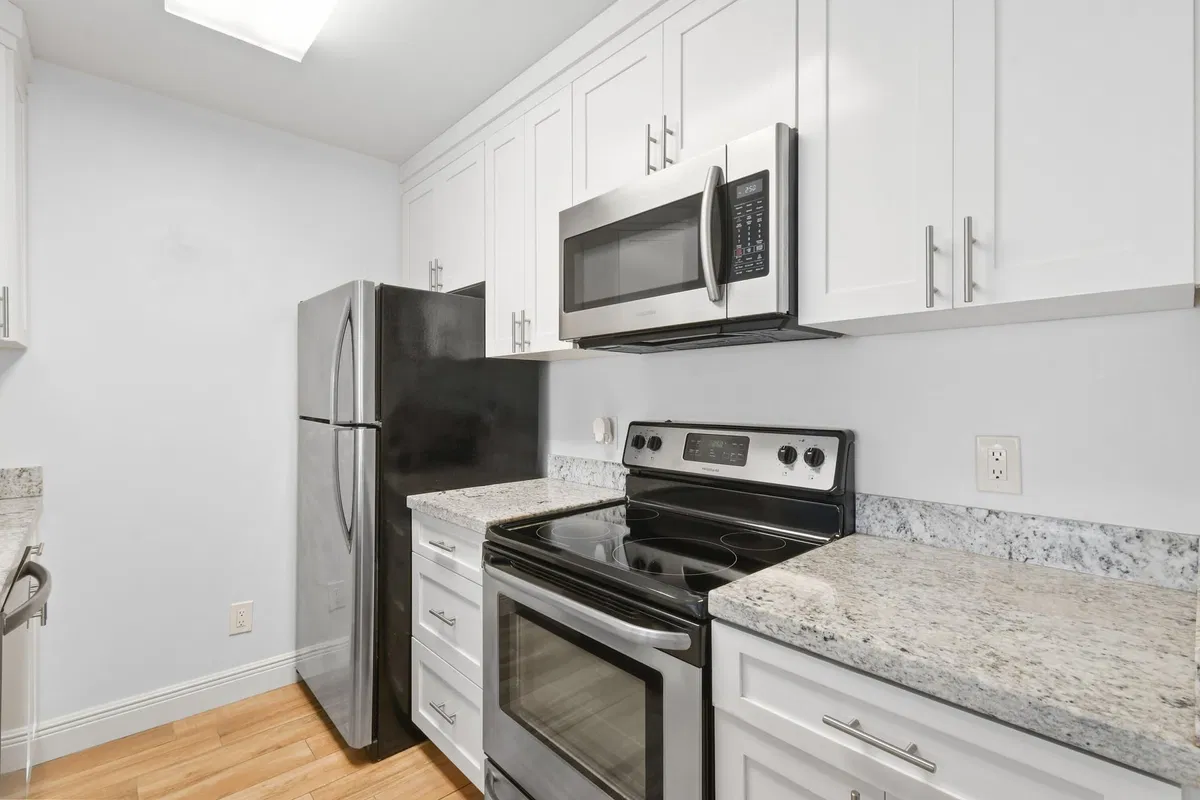 PGA National Palm Beach Gardens Unit 180 photo 10