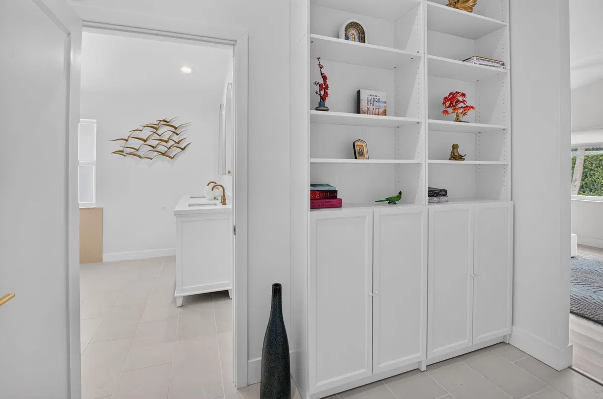 Residence photo 25