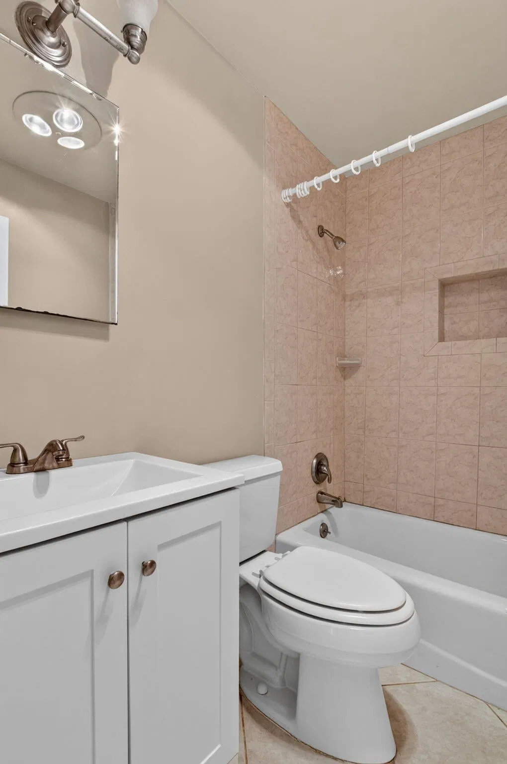 Residence photo 25