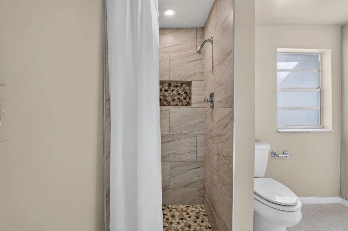 Residence photo 28