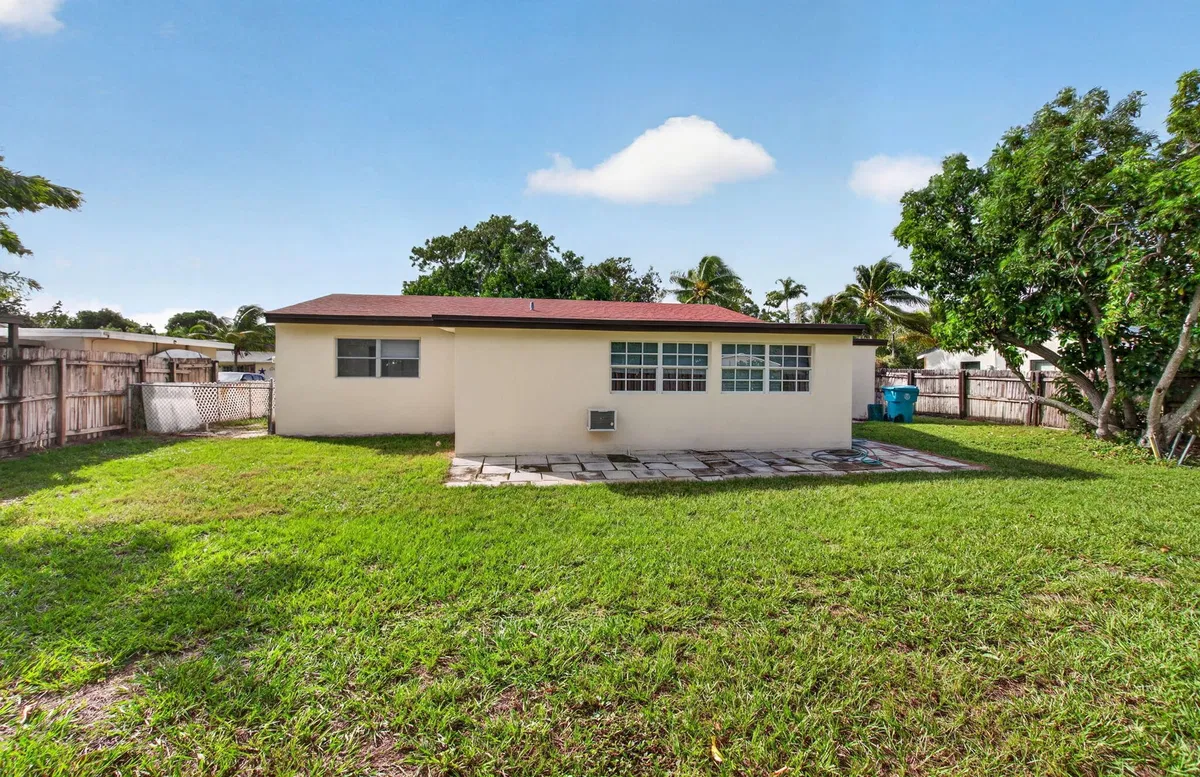 Residence photo 37