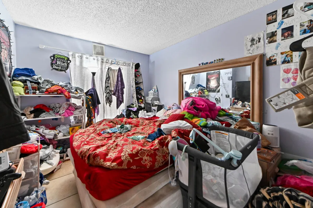Unit D photo 13