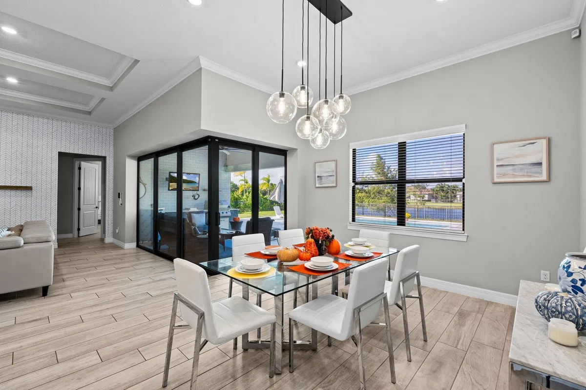  Residence photo 19