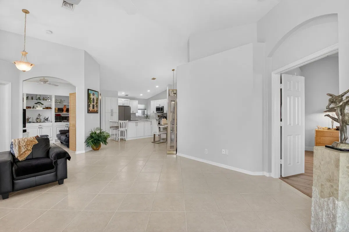 Residence photo 7