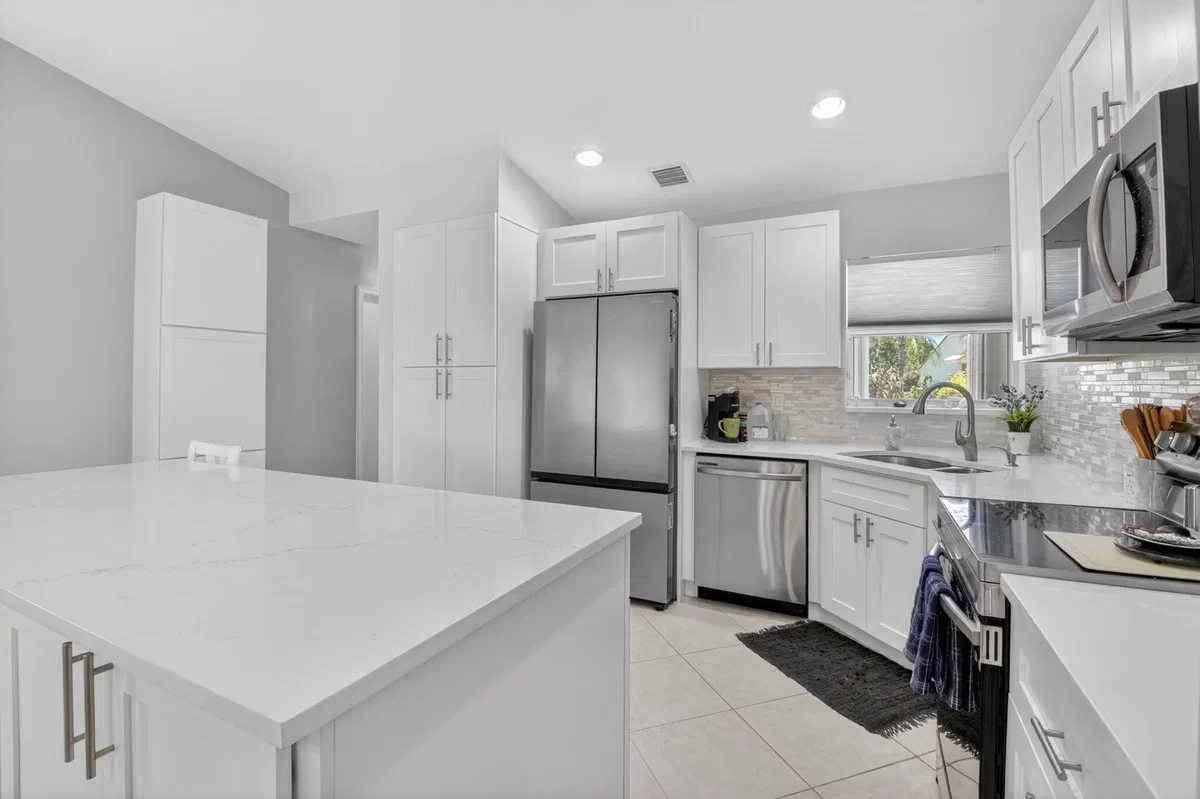 Residence photo 10