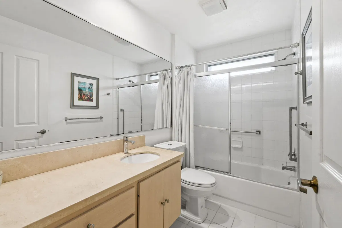 Residence photo 13
