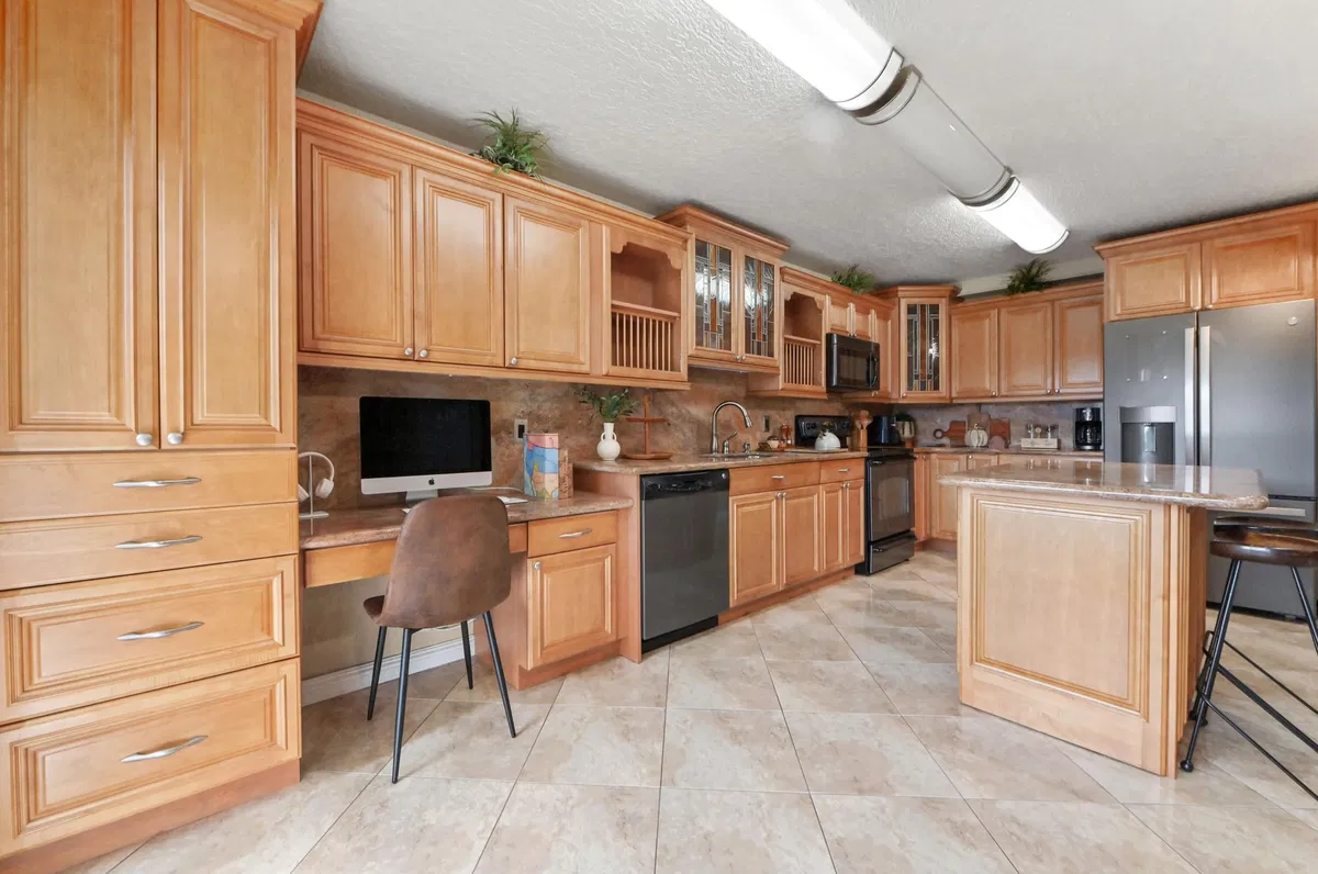 Residence photo 10