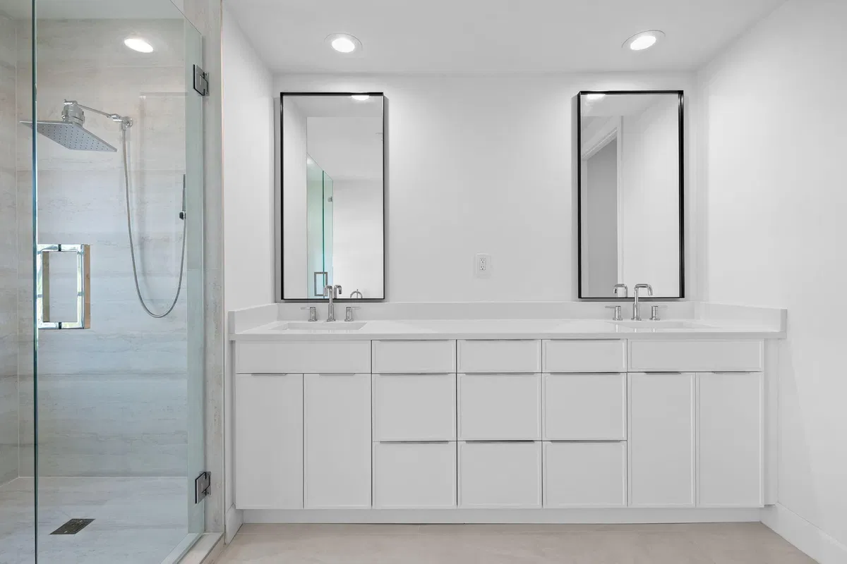 Residence photo 25