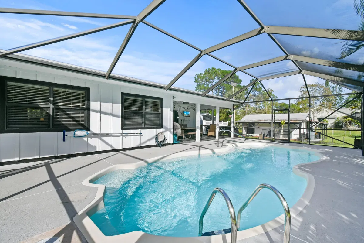 Residence photo 7