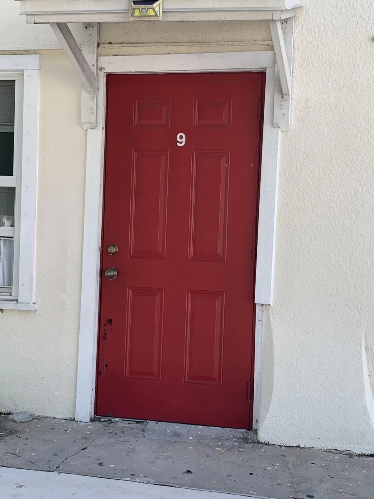 Unit 9 photo 13