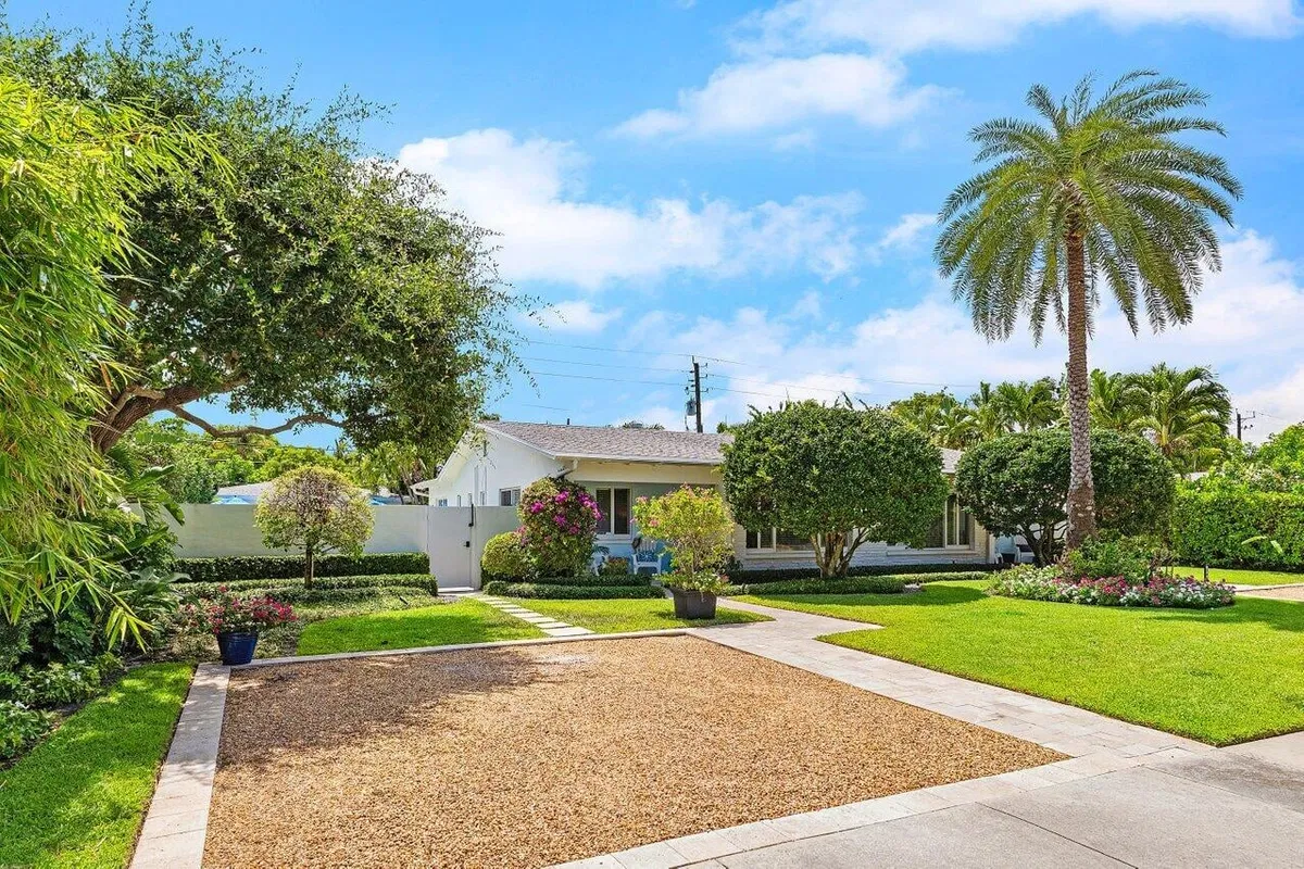 Palm Trail Delray Beach Residence