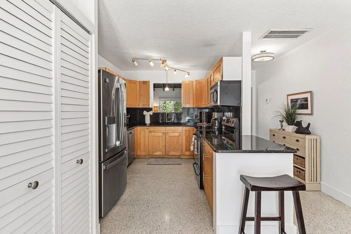 Palm Trail Delray Beach Residence photo 16