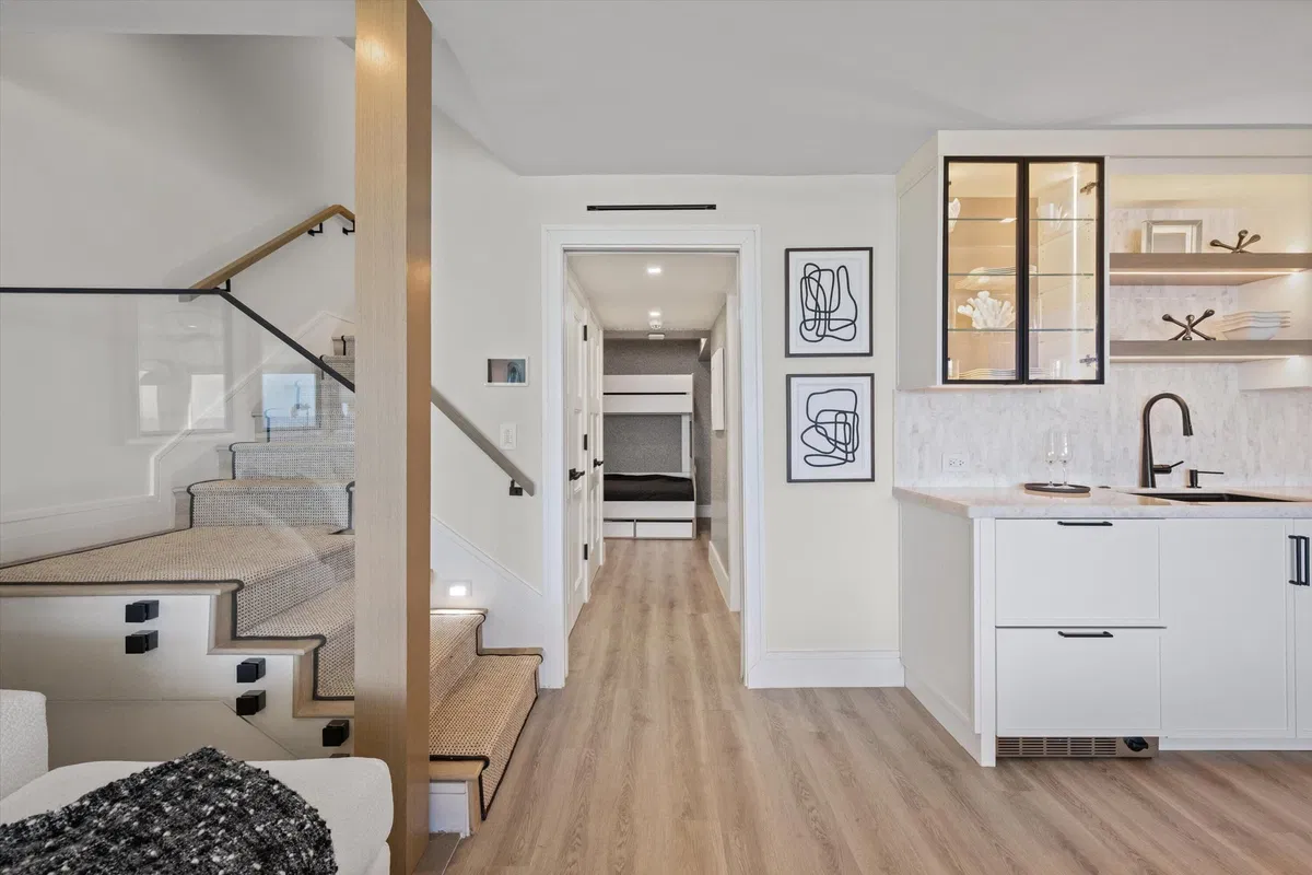 Residence photo 25