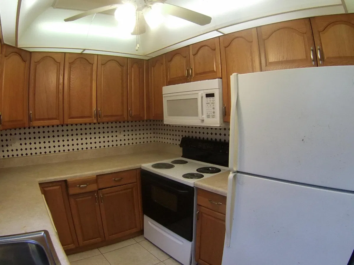 Residence photo 16
