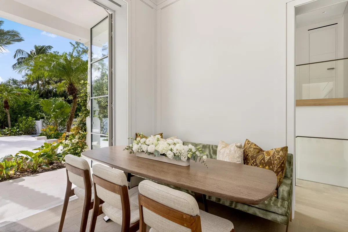 Estate Section Palm Beach Residence photo 19