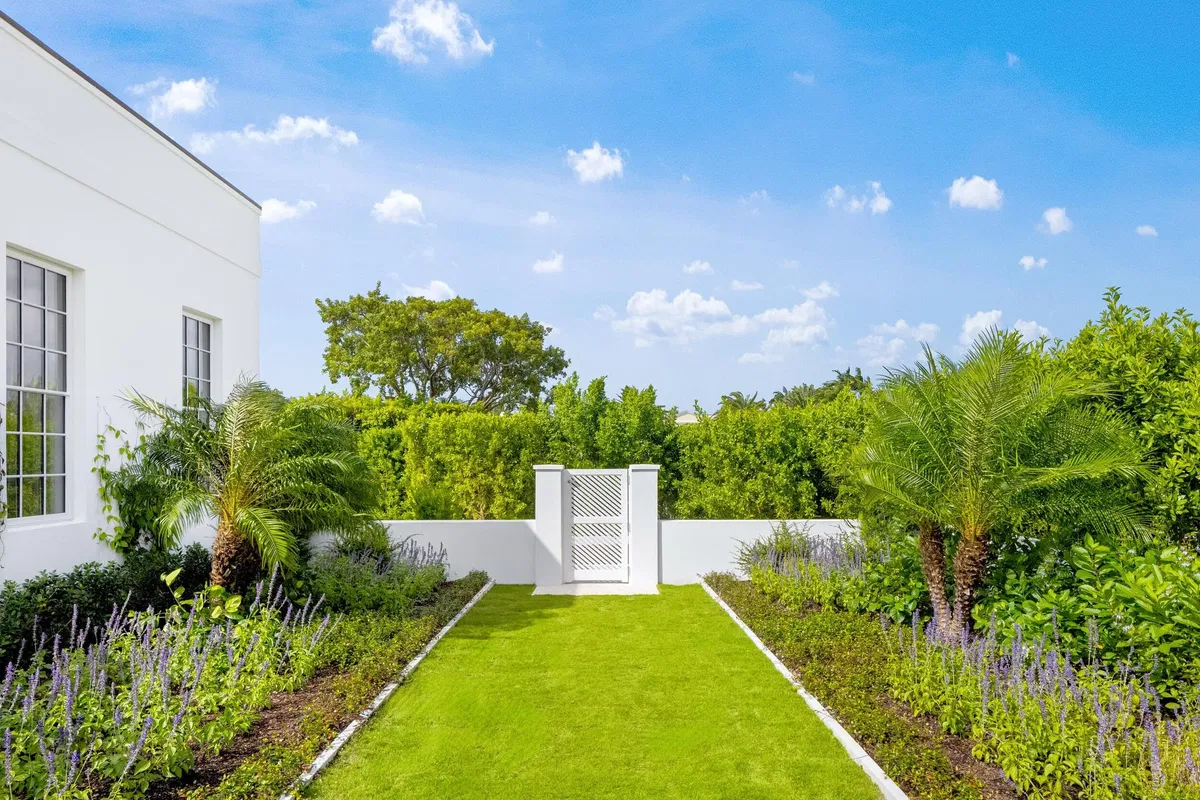 Estate Section Palm Beach Residence photo 79